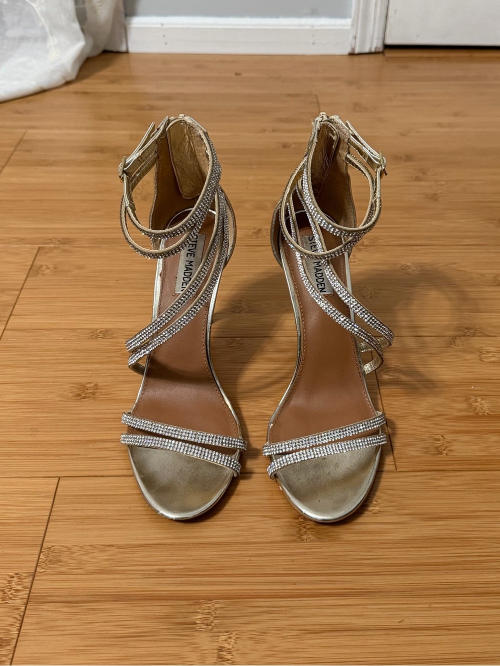 Steve Madden gold heels